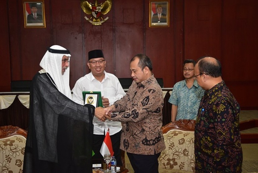 Menteri Marwan Ajak Arab Saudi Ikut Bangun Desa