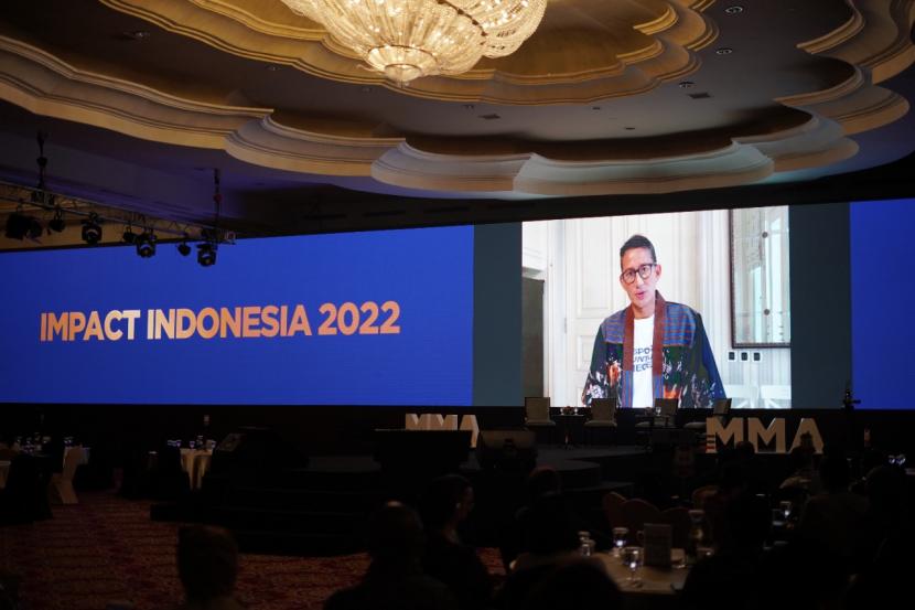 Menteri Pariwisata dan Ekonomi Kreatif, Sandiaga Salahuddin Uno menyampaikan pesan dan dukungannya kepada MMA Global Indonesia. Di forum MMA Impact Indonesia 2022, Sandiaga dukung pemulihan pelaku ekonomi kreatif.