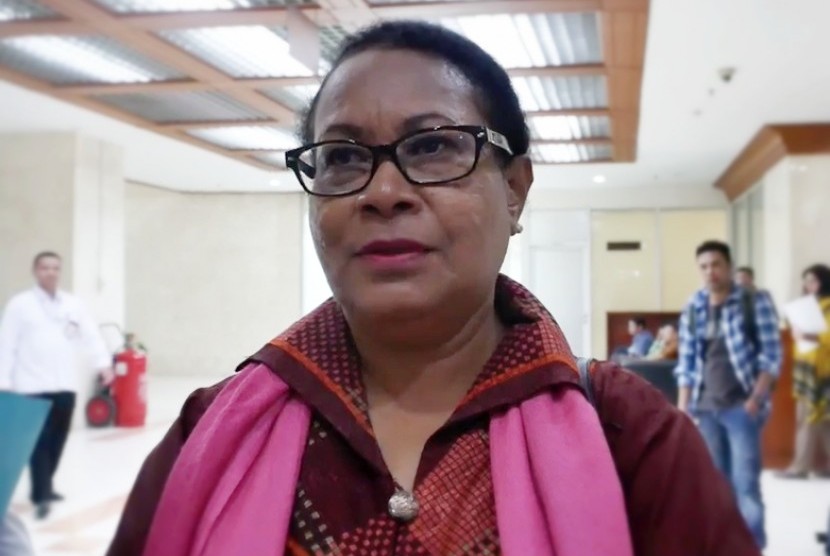 Minister of Women's Empowerment and Child Protection Yohana Yembise