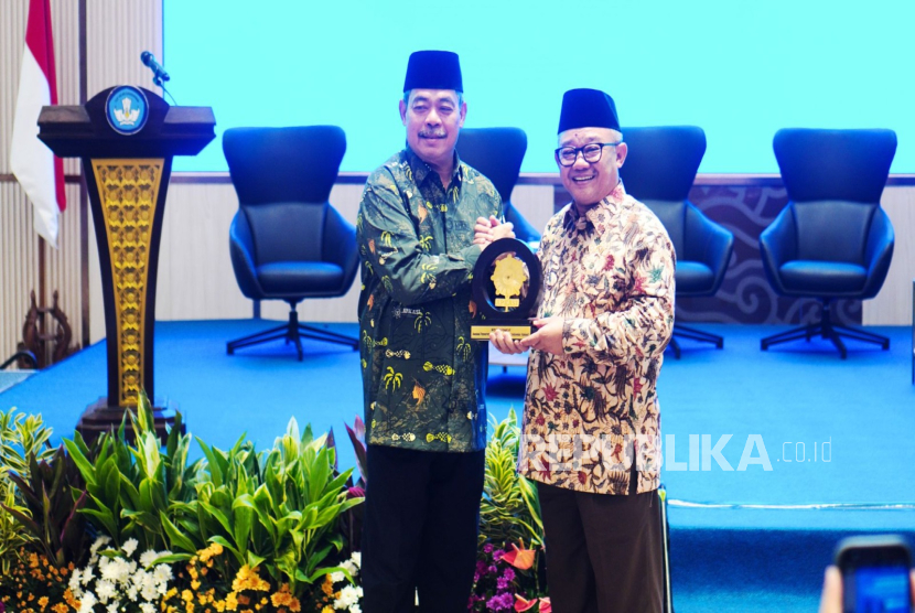 Forum Apkasi dan YPAN Bahas Strategi Sinkronisasi Pendidikan Nasional dan Daerah