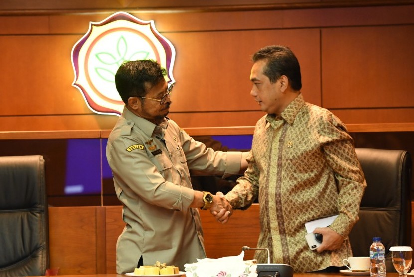 Menteri Perdagangan Agus Suparmanto mengunjungi Kantor Kementerian Pertanian di  Jakarta, Senin, (11/11).