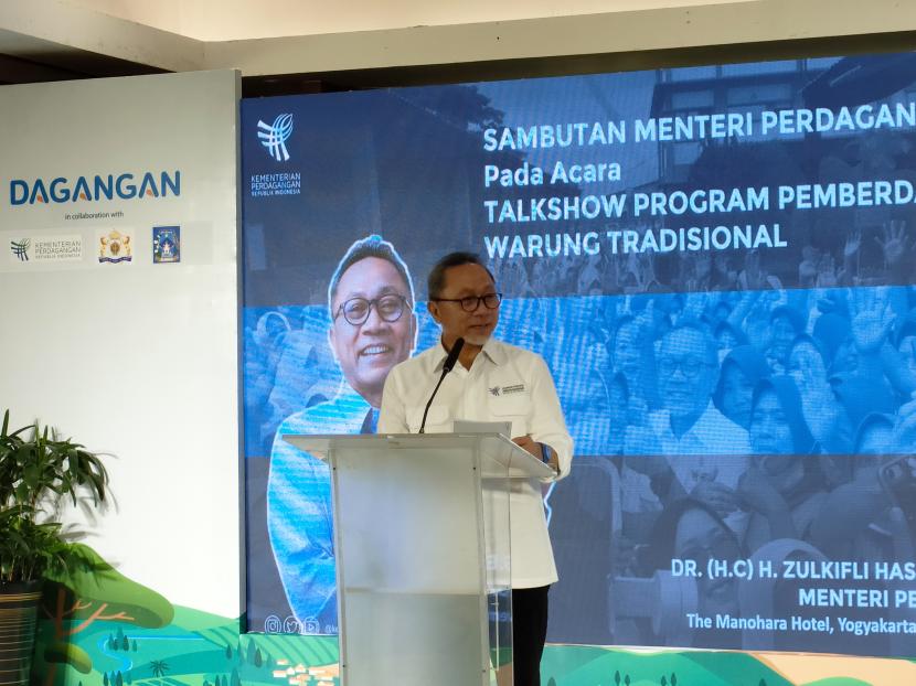 Menteri Perdagangan RI Zulkifili Hasan dalam acara  Program Akselerasi Ekosistem UMKM Digital di Yogyakarta, Senin (6/11/2023).