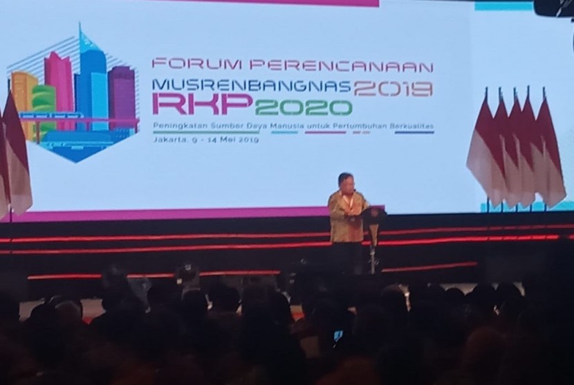 Menteri Perencanaan dan Pembangunan Nasional (PPN/Bappenas), Bambang Brodjonegoro saat menyampaikan laporannya dalam pembukaan Musrenbangnas 2019 di Hotel Shangri-la,  Jakarta,  Rabu (9/5). 
