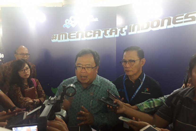 Menteri Perencanaan Pembangunan Nasional (PPN), Bambang Brodjonegoro, usai menghadiri Rateknas Badan Pusat Statistik (BPS) di Yogyakarta, Rabu (11/9).