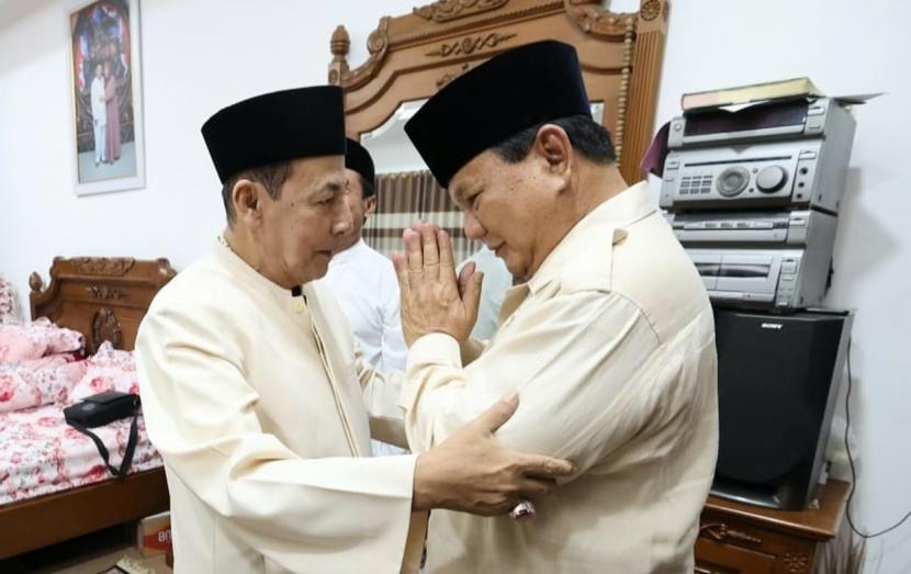 Menteri Pertahanan RI, Prabowo Subianto dan Habib Luthfi bin Yahya.