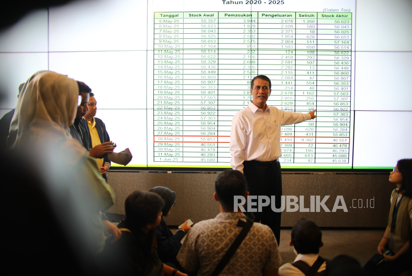Menteri Pertanian (Mentan) Andi Amran Sulaiman melakukan penelusuran dan menemukan adanya anomali dalam distribusi beras di Pasar Induk Beras Cipinang (PIBC).