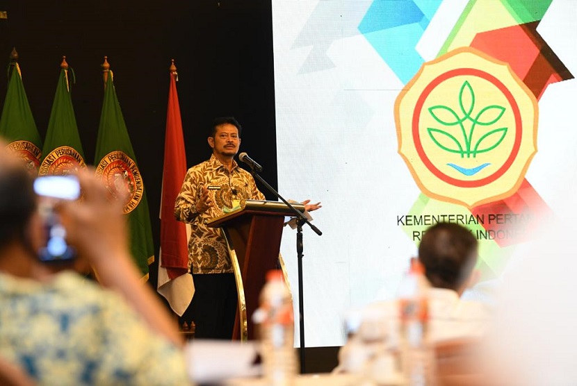 Menteri Pertanian (Mentan) Syahrul Yasin Limpo membuka Musyawarah Nasional IV Asosiasi Perusahaan Pengendalian Hama Indonesia (Aspphami) Tahun 2020 di Hotel Horison Ultima, Kota Bekasi, Jawa Barat, Kamis, (10/9).
