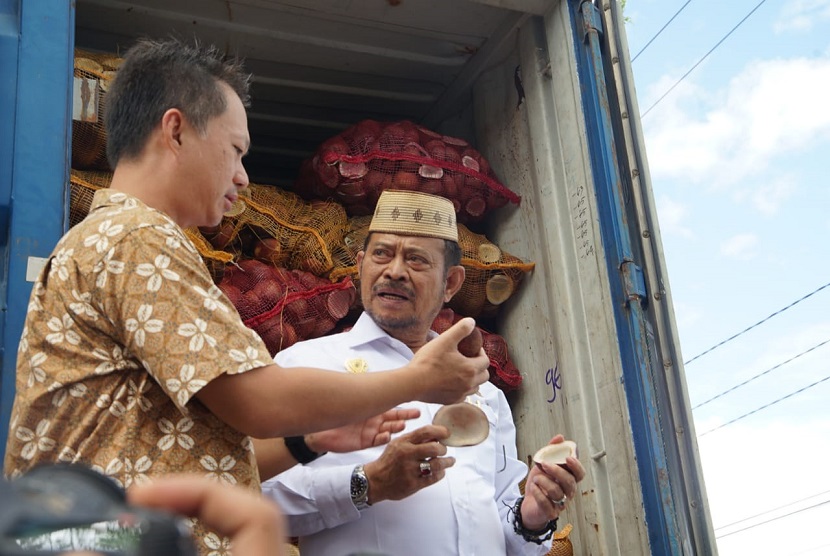 Menteri Pertanian Syahrul Yasin Limpo fokus pada gerakan Gratieks. Gratieks yang digagas Mentan Syahrul untuk mempercepat laju ekspor pertanian