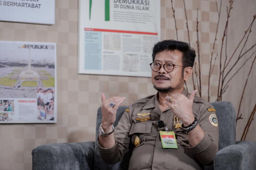 Menteri Pertanian Syahrul Yasin Limpo menyatakan ketersediaan seluruh bahan pokok sesuai data pemerintah sangat mencukupi kebutuhan dalam negeri. 