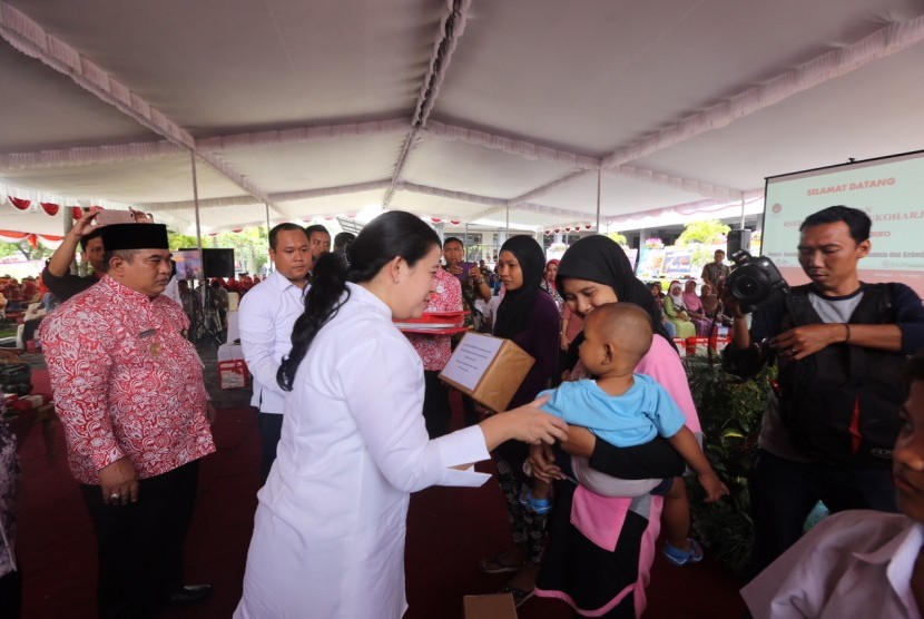 Menteri PMK Puan Maharani melakukan kunjungan kerja ke RSUD Ir Soekarno di Sukoharjo.