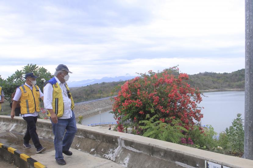 PT Indra Karya (Persero) terus mendorong penyelesaian pembangunan Bendungan Temef di Kabupaten Timor Tengah Selatan (TTS), Nusa Tenggara Timur (NTT). 