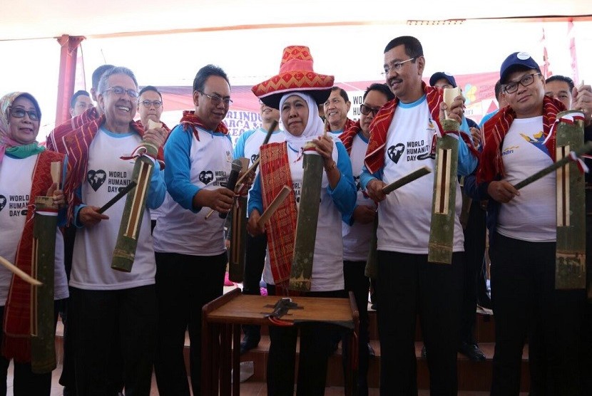 Menteri Sosial Khofifah Indar Parawansa dalam kunjungan kerja ke Kabupaten Karo, Sumatera Utara