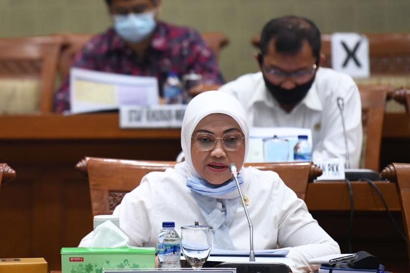 Kemenaker Terus Sempurnakan Sistem Jaminan Sosial. Foto:  Menteri Tenaga Kerja Ida Fauziyah.