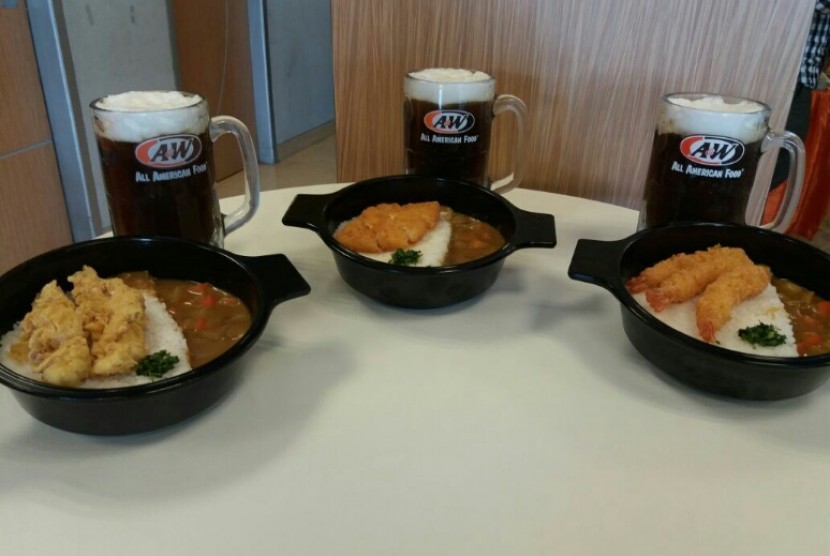 Menu baru A&W yakni aneka kari Jepang.