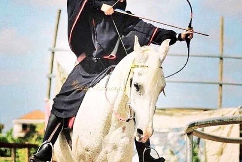 Kegemaran Memanah Para Sultan Turki Utsmani. Foto: Menunggang kuda sembari memanah.