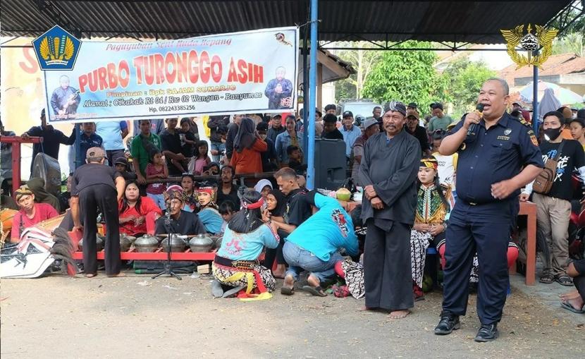 Menyasar seluruh kelangan masyarakat, Bea Cukai Purwokerto kembali menggelar sosialisasi Gempur Rokok Ilegal.