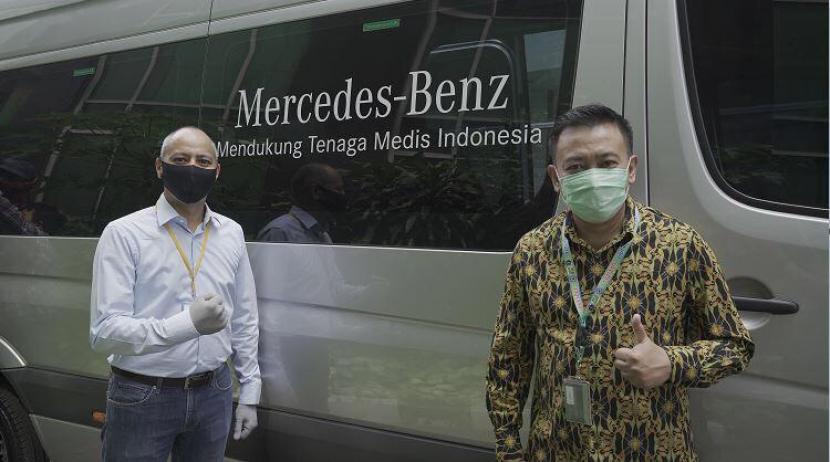Mercedes-Benz Distribution Indonesia memberikan dukungan kepada pelayanan kesehatan di Jakarta dengan menyediakan Sprinter Van.