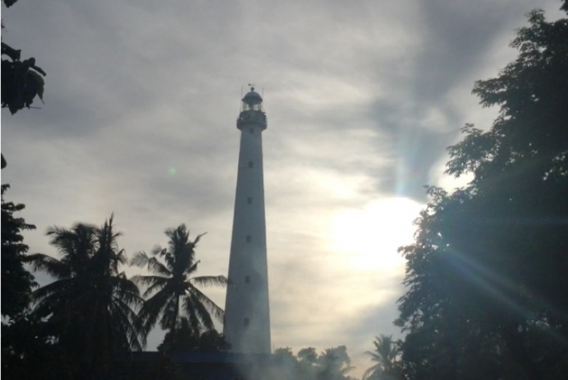 Mercusuar Anyer, Banten.