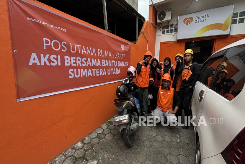 Rumah Zakat Salurkan Puluhan Ribu Bantuan untuk Korban Bencana di Pulau Sumatera