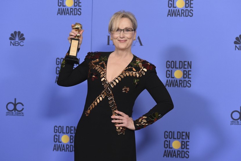 Meryl Streep. Streep nyaris kehilangan peran di film ikonik The Devil Wears Prada. 