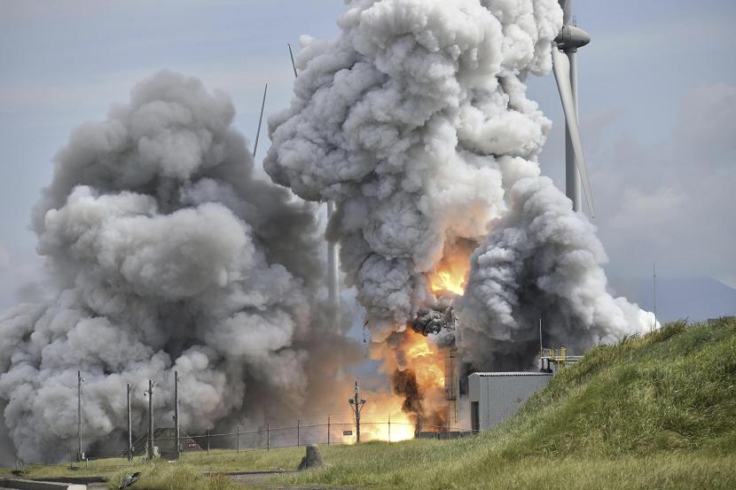 Mesin roket kecil milik Jepang Epsilon S meledak saat melakukan uji coba pada Jumat (14/7/2023)