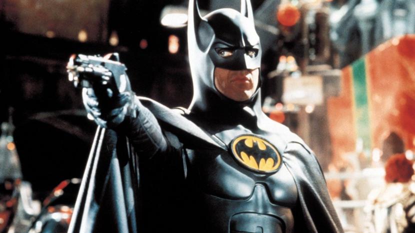Michael Keaton berperan sebagai Batman di film Batman karya Tim Burton.