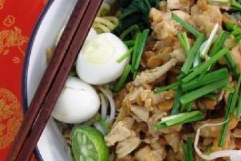 mie kangkung