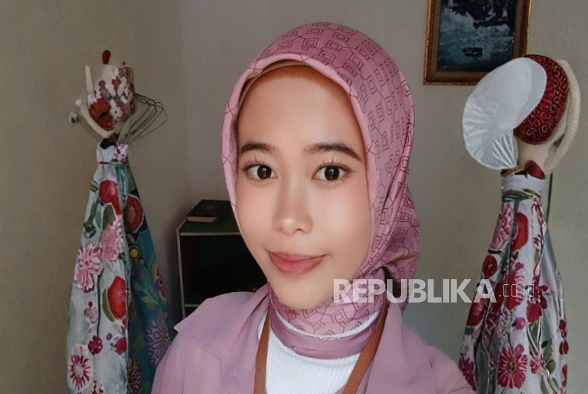 Lulusan UBSI Kampus Tegal Buktikan Kompetensinya, Raih Karier Sebagai Fidusia Clerk di FIF Group