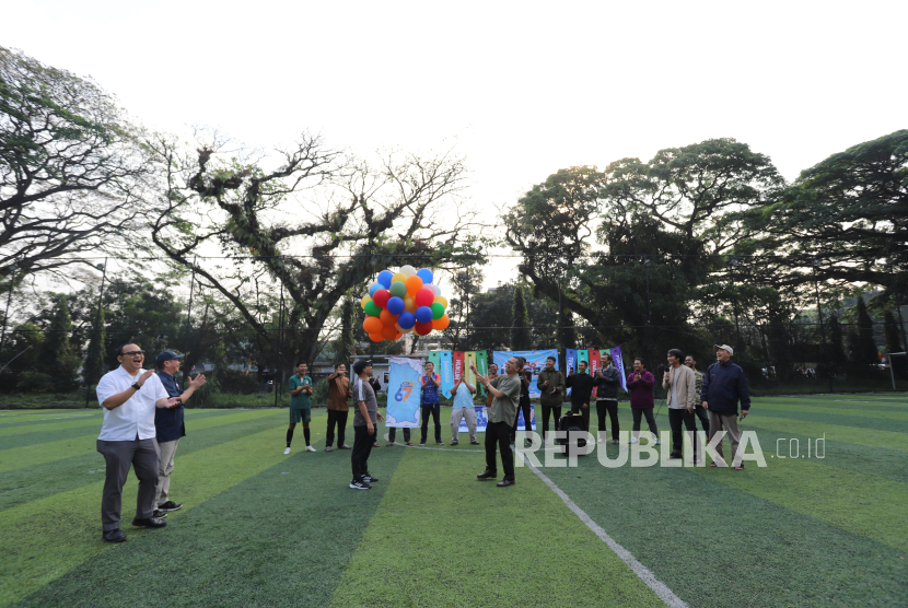 Milad ke-67 Unisba dimeriahkan dengan pertandingan mini soccer yang melibatkan 262 pemain. 
