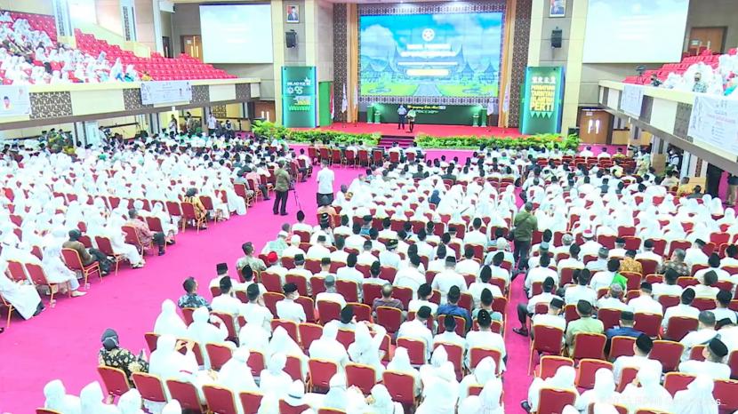 Milad ke-95 Persatuan Tarbiyah Islamiyah (Perti) di UNP.