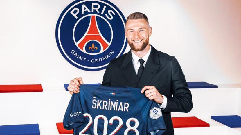 Milan Skriniar diumumkan sebagai pemain baru Paris Saint-Germain (PSG).