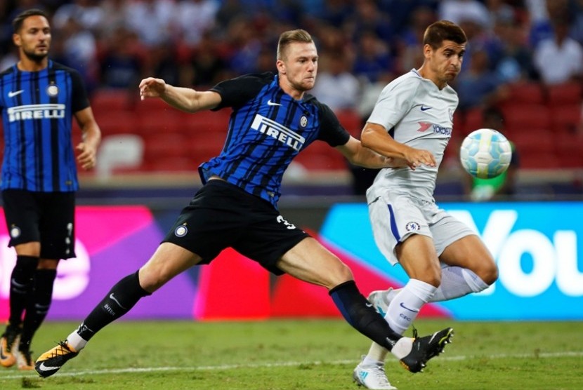 Milan Skriniar (Inter/Tengah)