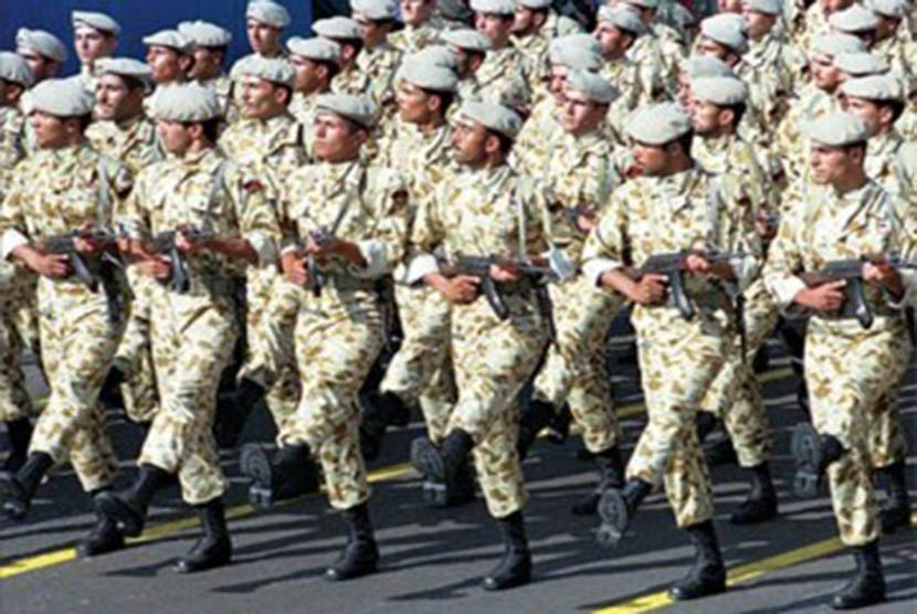 Militer Iran. Pemimpin Militer Iran Peringatkan Israel: Kami Siap Perang