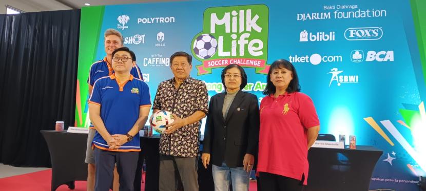 MilkLife menyelenggarakan MilkLife Soccer Challenge, Jakarta Series 1 2024, di Kingkong Soccer Arena, Jakarta Timur.