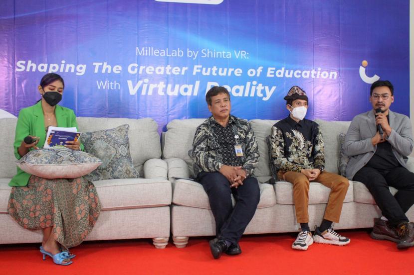 MilleaLab meluncurkan lisensi individu bagi pendidik atau guru di seluruh Indonesia untuk mempermudah mereka agar mampu mengakses teknologi VR dengan mudah, cepat dan terjangkau di Jakarta, Rabu (6/7/2022)