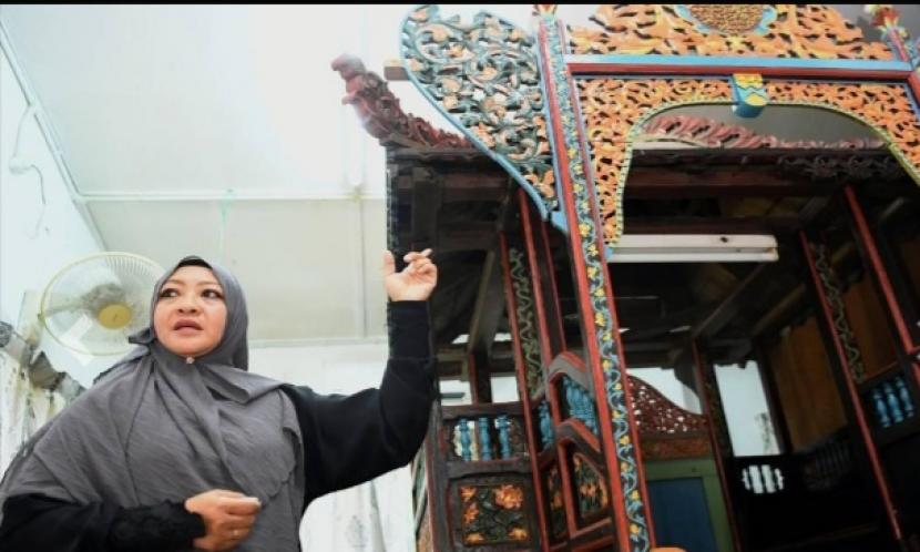 Mimbar Masjid di Malaysia Berusia 183 Buatan Jepara 