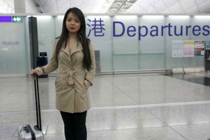 Miss Canada kelahiran Cina, Anastasia Lin (25 tahun), dilarang masuk Cina untuk berpartisipasi dalam kontes kecantkan Miss World. Pelarangan ini diduga atas alasan politik, sebab Lin merupakan pengkritik keras kebijakan agama dan hak asasi di Cina.