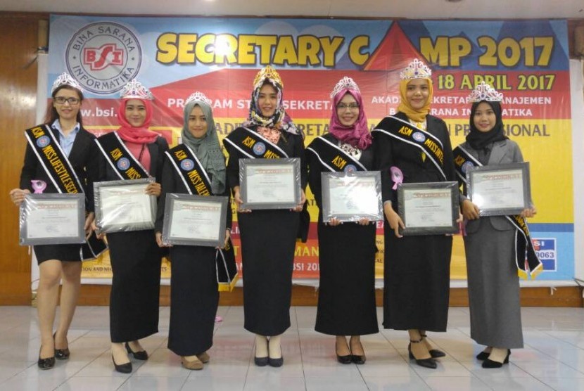 Miss Secretary 2017 ASM BSI Jakarta. 