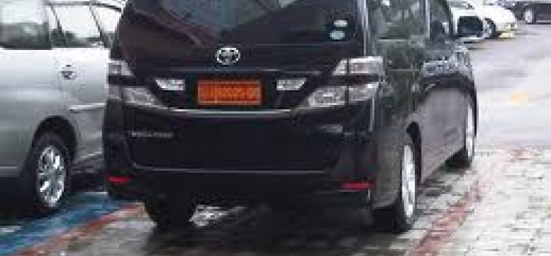Mobil Dinas TNI