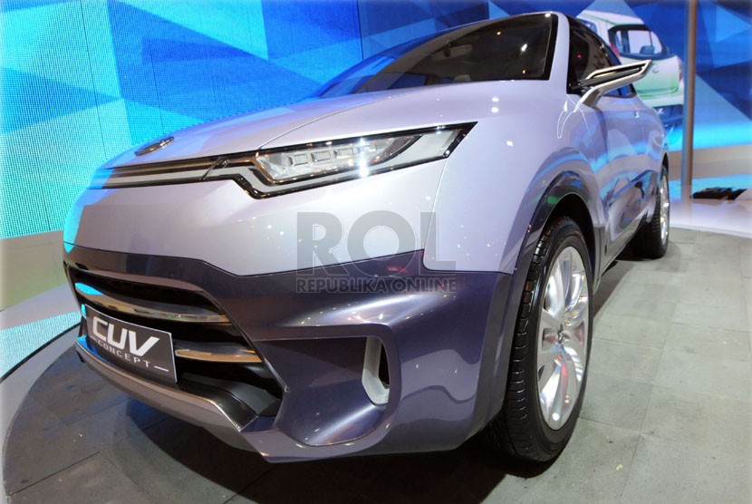  Mobil konsep cross-over CUV Concept Daihatsu. (Republika/Aditya Pradana Putra)  