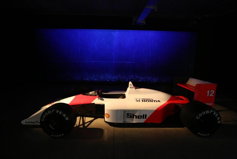 Mobil McLaren F1 yang pernah dikendarai Ayrton Senna.