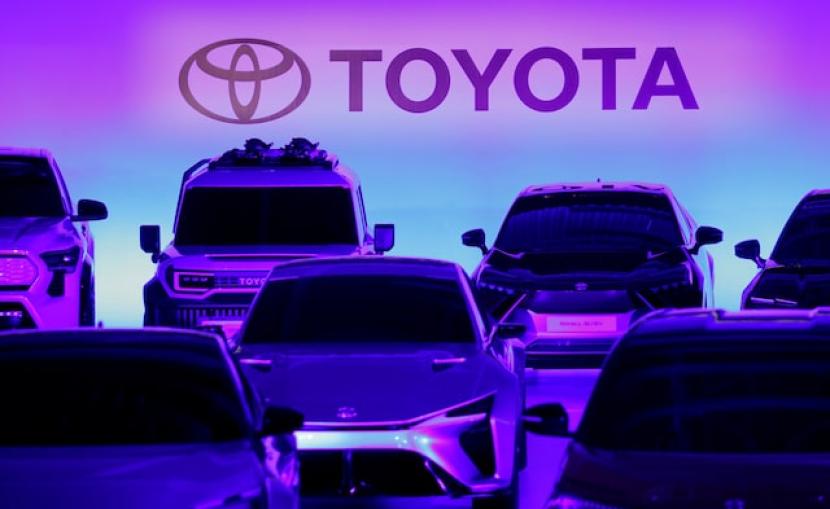 Mobil-mobil Toyota Motor Corporation di Tokyo, Jepang 14 Desember 2021. Penjualan Toyota Motor kembali anjlok pada Agustus 2024. 