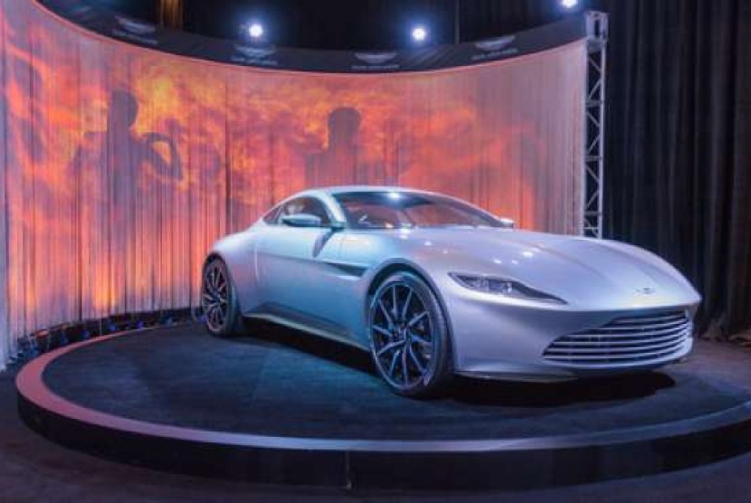 Mobil -- Mobil Aston Martin DB10 yang digunakan James Bond dalam Film Spectre