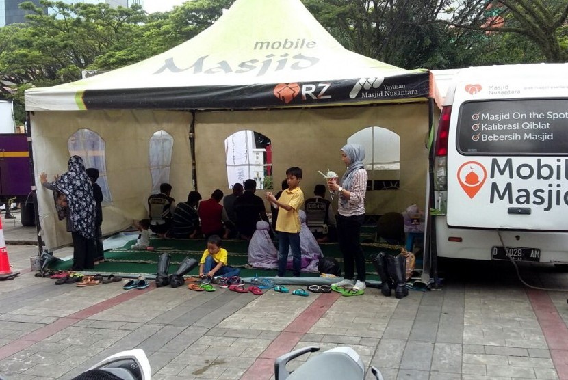  Mobile Masjid Hadir di Acara Komunitas Bike to Work 