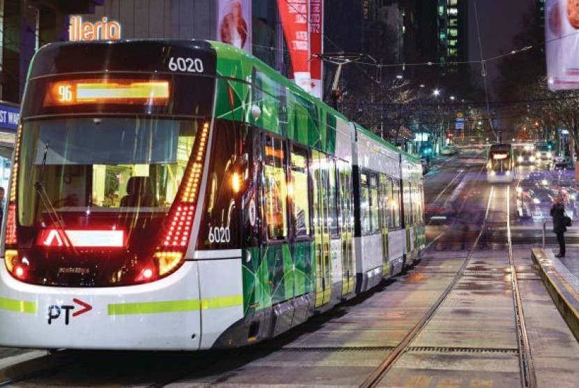 Moda angkutan trem di Kota Melbourne.
