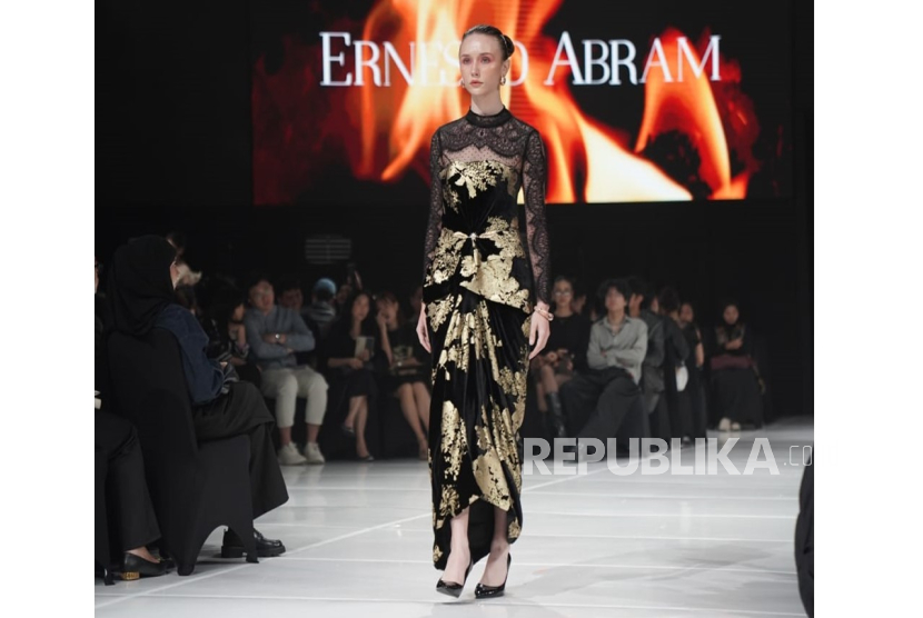 Model Avantgarde produksi Ernesto 2