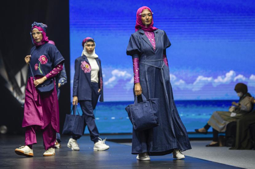 Mendag Harap Fashion Muslim Jadi Pilar Ekonomi 