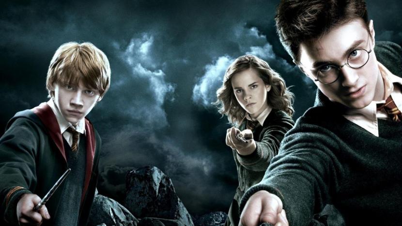 Poster film Harry Potter (ilustrasi). Kehadiran Harry Potter dalam versi serial dinilai sebagai ide buruk.