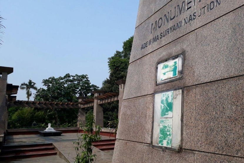 Monumen Ade Irma Suryani Nasution 