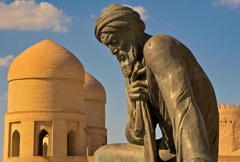 Monumen Al Khwarizmi di Khiva, Uzbekistan 